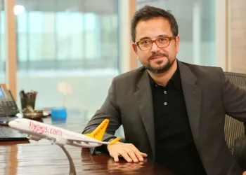 Ali Sabancı: Sabancı Ailesinin 3. Kuşak Temsilcisi ve Esas Holding Lideri