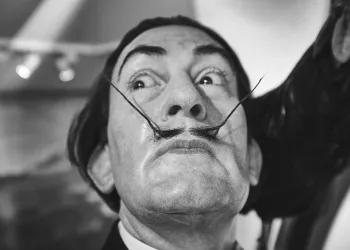 Salvador Dali - Sanat Eserlerinde Zihnin Gizemli Evreni