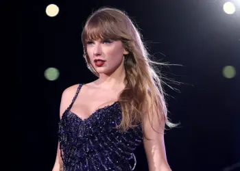 Taylor Swift Kasaba Kızından Küresel Yıldıza Uzanan Yolculuk