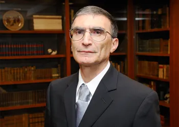 Aziz Sancar: DNA’nın Onarıcısı ve Türk Bilim Dünyasının Nobel Gururu