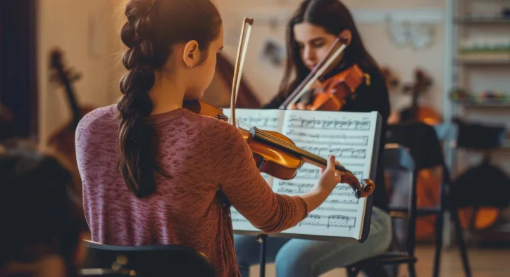İlham Verenler İçin Müzik Akademi – Sanata Yön Veren Bir Marka Hikayesi
