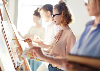 Resim Eğitiminde Çıkış Yapan Marka: Resim Akademi’nin Yaratıcı Yolculuğu